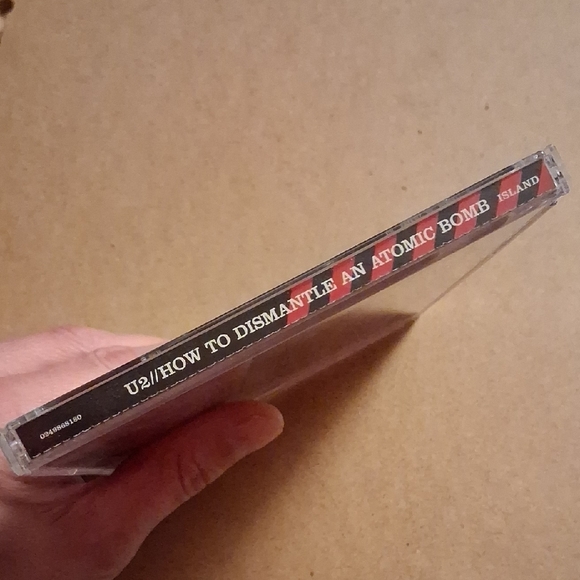 U2 "How to Dismantle an Atomic Bomb" CD/DVD – Black & Red Cover - Picture 2 of 12